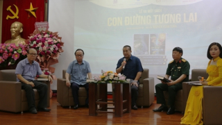 Ra mắt sách “Con đường tương lai” của nhà nghiên cứu, nhà văn Nguyễn Xuân Tuấn