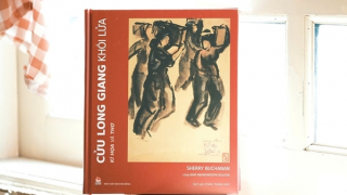 Ra mắt sách nghệ thuật  “Cửu Long Giang khói lửa -  Ký họa và thơ”