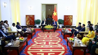 Thủ tướng Phạm Minh Chính tiếp Bộ trưởng Ngoại giao và hợp tác Đông Phi của Tazania