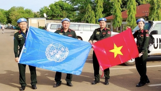 Cục Công nghệ thông tin và truyền thông Nam Sudan chúc mừng sĩ quan Công an Việt Nam nhân ngày 30/4