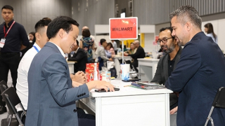 Thị trường nước ngoài lần đầu tiên đóng góp trên 20% doanh thu của Vinamilk