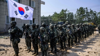 Quyền Tổng thống mới của Hàn Quốc ra chỉ thị "nóng" với quân đội