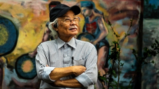 Giai điệu cách mạng ngân vang ở R