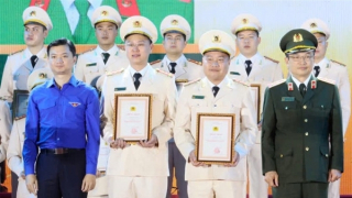 Trưởng Công an xã giàu lòng nhân ái