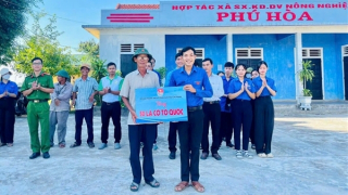 Chuyện về hai cán bộ Đoàn cấp xã vừa được Bộ trưởng Bộ Công an khen tặng