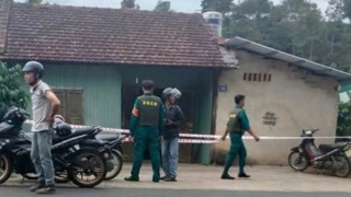 Vắng nhà lâu ngày, trở về phát hiện thi thể trong phòng tắm