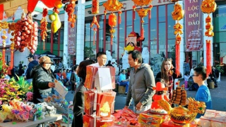 II - Nhớ lời Bác dạy “khoan hồng đại độ”