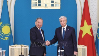 Tổng Bí thư Tô Lâm chứng kiến Lễ trao các văn kiện hợp tác song phương Việt Nam - Kazakhstan