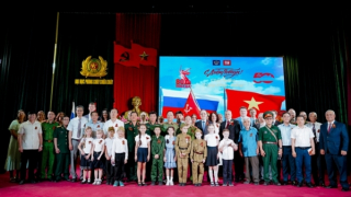 Diễu hành "Binh đoàn bất tử" tri ân các liệt sĩ đã hy sinh vì Tổ quốc và hòa bình thế giới