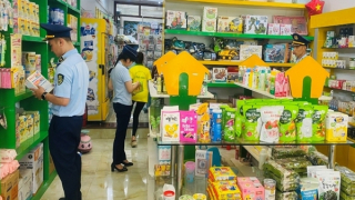 Tăng cường rà soát sản phẩm thuốc, thực phẩm dinh dưỡng, thực phẩm bảo vệ sức khỏe