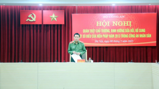 Quán triệt chủ trương, định hướng sửa đổi, bổ sung một số điều của Hiến pháp năm 2013 trong CAND