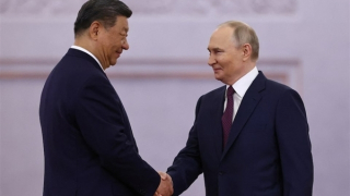 Tổng thống Putin đón Chủ tịch Tập Cận Bình, bàn về ổn định chiến lược toàn cầu