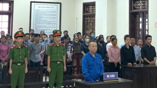 Sau phút cuồng ghen là những mạng người