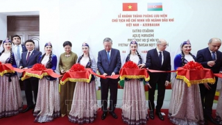 Khánh thành Phòng Lưu niệm Chủ tịch Hồ Chí Minh với ngành Dầu khí Việt Nam - Azerbaijan