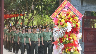 Cục Công tác Chính trị tổ chức nhiều hoạt động ý nghĩa tại quê hương Chủ tịch Hồ Chí Minh