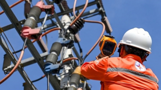 Giá điện tăng 4,8%, người tiêu dùng phải trả bao nhiêu tiền điện?