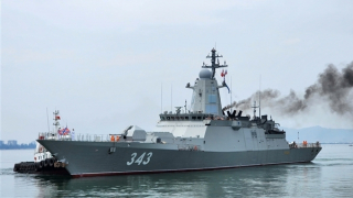 Đội tàu Hải quân Nga cập cảng Tiên Sa thăm xã giao Đà Nẵng