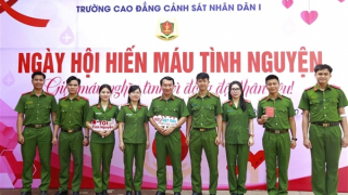 1.000 cán bộ, học viên trường Cao đẳng Cảnh sát nhân dân I tham gia hiến máu