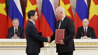 Tổng Bí thư Tô Lâm và Tổng thống Nga Putin chứng kiến hợp tác của VNVC về sản xuất vắc xin công nghệ mới