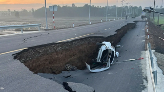 Phải đảm bảo chất lượng công trình sau sự cố sụt lún đường, sập cầu