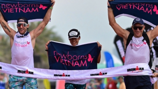 2 nữ vận động viên Việt Nam lập kỳ tích tại IRONMAN 70.3 Đà Nẵng 2025