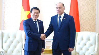Minister Luong Tam Quang holds talks with Belarusian Security Council Secretary