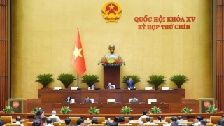 Lawmakers consider special mechanisms, policies for Hai Phong city