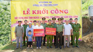 Hỗ trợ xây dựng nhà tặng cán bộ có hoàn cảnh khó khăn