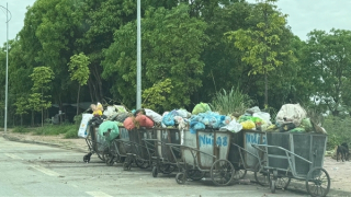 Vì sao rác thải ùn ứ khắp các tuyến đường TP Thanh Hoá?