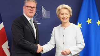 Châu Âu tái định hình trong khủng hoảng