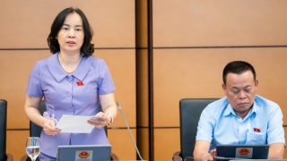 Đề xuất sĩ quan lực lượng vũ trang làm công tác xây dựng pháp luật được hỗ trợ hằng tháng 100% lương