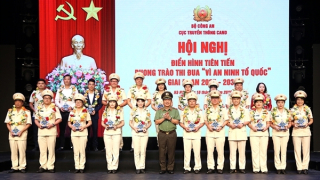 Rực sáng những bông hoa thi đua “Vì an ninh Tổ quốc” của Cục Truyền thông CAND