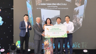 Thêm "lá chắn xanh" bảo vệ môi trường, chống xói lở biển Hội An