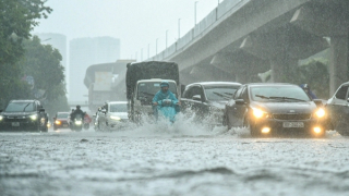 Miền Bắc và Thanh Hoá trời mưa dông