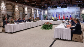 Cuộc gặp ngắn, dư âm dài