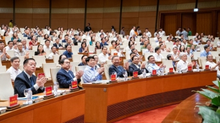 Tổng Bí thư Tô Lâm dự Hội nghị toàn quốc quán triệt 2 Nghị quyết quan trọng của Bộ Chính trị