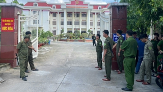 Bị cáo Lê Tùng Vân bị phạt 3 năm tù về tội loạn luân