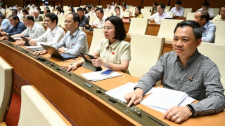 Quốc hội đồng ý rút ngắn nhiệm kỳ khóa XV, bầu cử vào ngày 15/3/2026