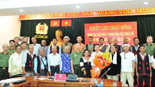 Người có uy tín tỉnh Ninh Thuận tích cực tham gia bảo vệ an ninh, trật tự