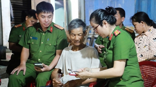 Bình yên phố núi La Hai