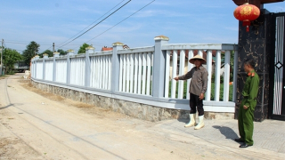 Người dân tình nguyện hiến đất để xây dựng nông thôn mới