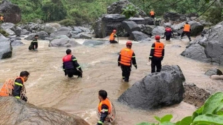 Khẩn trương tìm kiếm hai mẹ con bị lũ cuốn ở Sơn La