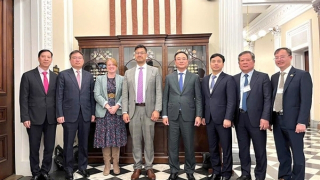 Deputy Minister Pham The Tung visits U.S. National Security Council