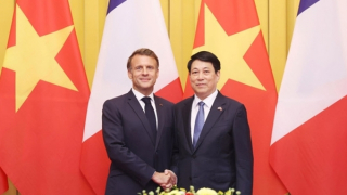 Quyết tâm đưa quan hệ Việt Nam-Pháp đi vào thực chất và hiệu quả