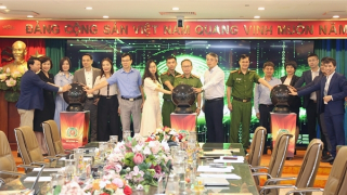 PVcomBank tiên phong tích hợp với Cổng ký số từ xa tập trung trên VNeID