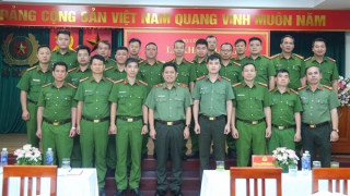 Tập huấn công tác ứng phó biến đổi khí hậu phòng chống thiên tai cho Công an xã