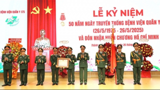Bệnh viện Quân y 175 đón nhận Huân chương Hồ Chí Minh