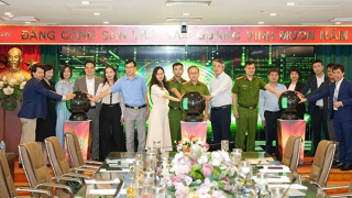 Tầm quan trọng của cổng ký số từ xa tập trung trên VNeID