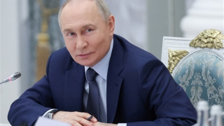 Tổng thống Trump cảnh báo ông Putin đang "đùa với lửa"