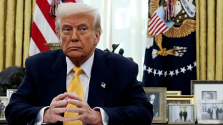 Chính phủ Mỹ xem xét hủy toàn bộ tài trợ của Đại học Harvard